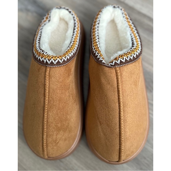 🆕 Brown Faux Suede Trendy Platform Slippers - Picture 6 of 13